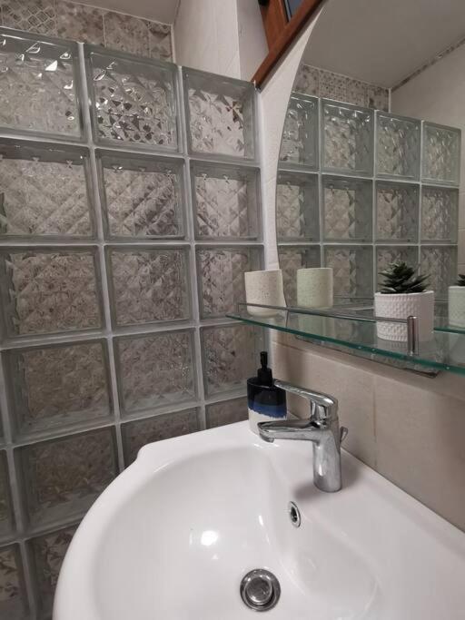 Apartament Gulliver In Centrul Vechi Iasi Eksteriør bilde